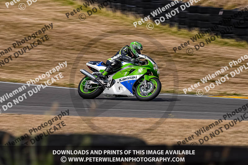 anglesey no limits trackday;anglesey photographs;anglesey trackday photographs;enduro digital images;event digital images;eventdigitalimages;no limits trackdays;peter wileman photography;racing digital images;trac mon;trackday digital images;trackday photos;ty croes